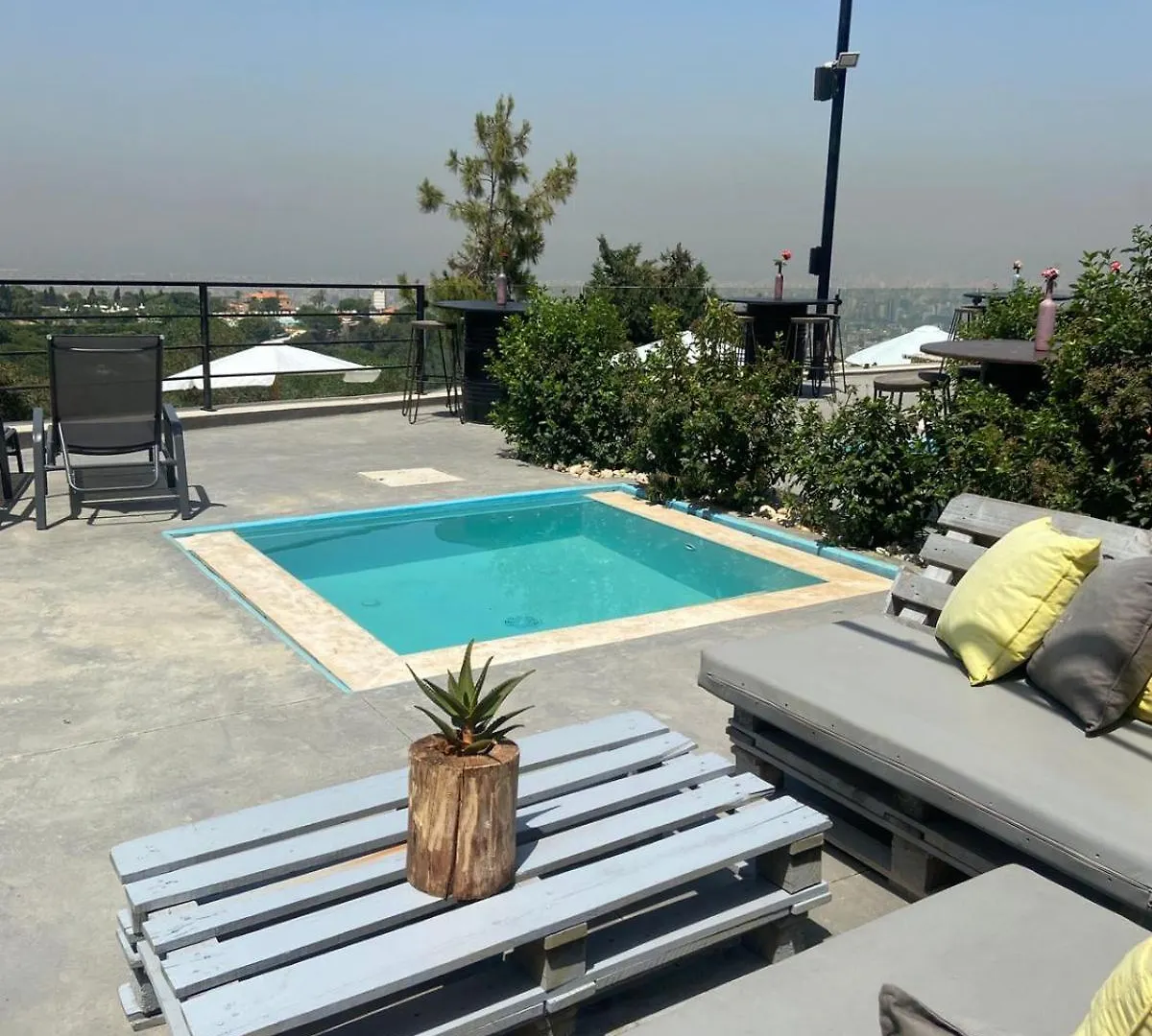 The Ray Hotel And Studios بيروت