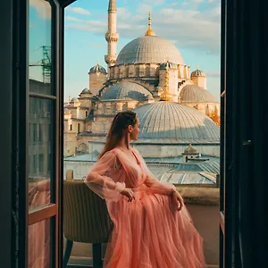 احجز هنا