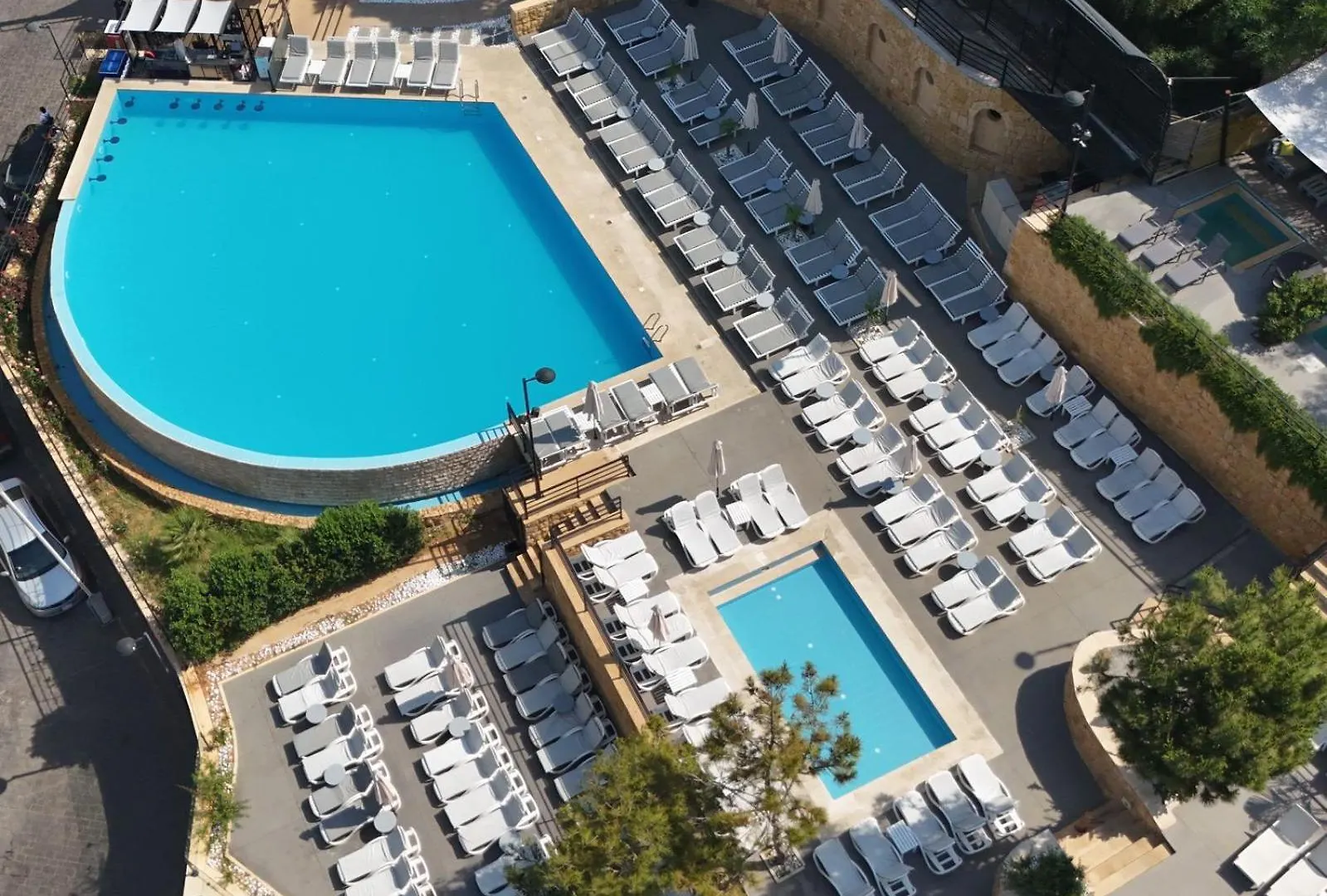 The Ray Hotel And Studios Beirut